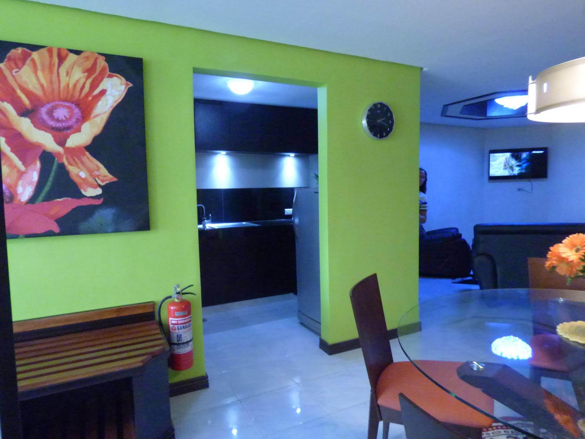 Manila Bay Serviced Apartments Exterior foto